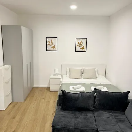 Green Studio Apartment Rijeka